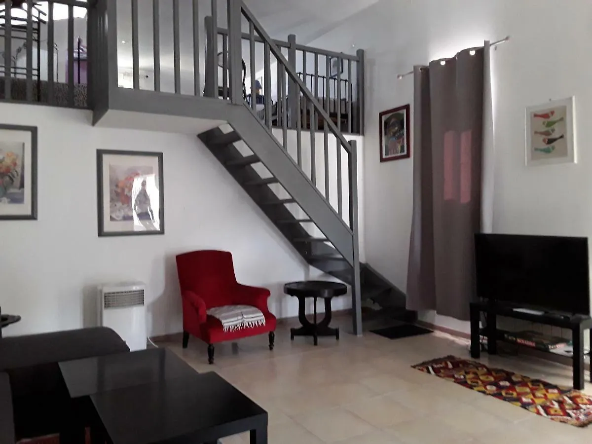 L'Archimbaude Apartment Pertuis 0*,  France
